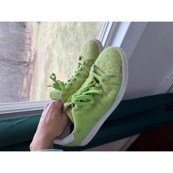 Adidas Green Felt Sneakers Pharrel Williams Size 11 - Picture 8 of 9